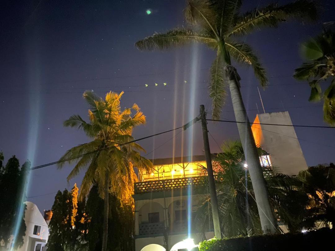 Cefa Hostel Dar es Salaam Luaran gambar