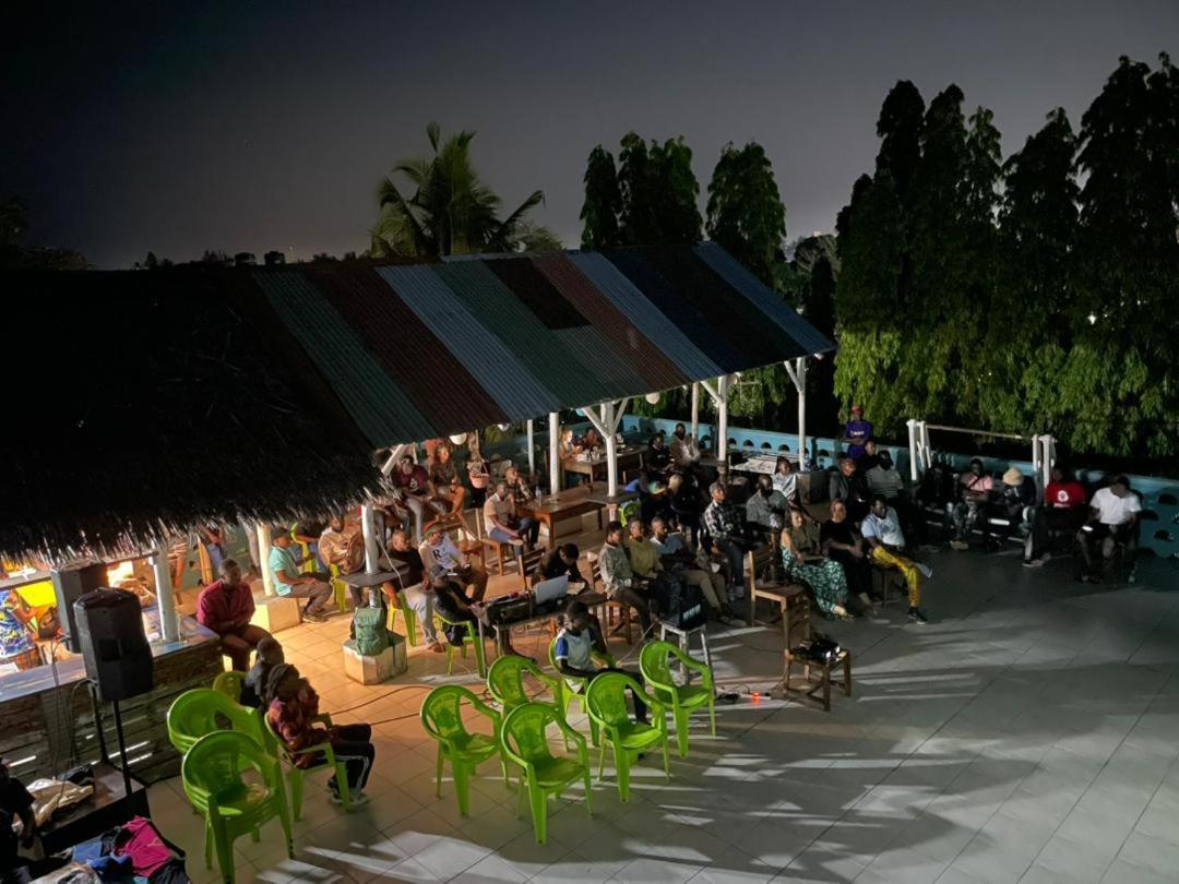 Cefa Hostel Dar es Salaam Luaran gambar