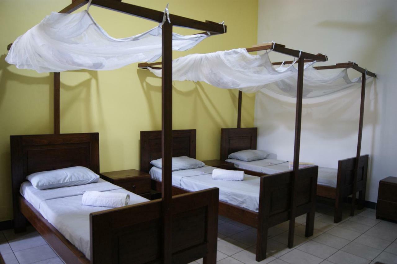 Cefa Hostel Dar es Salaam Luaran gambar