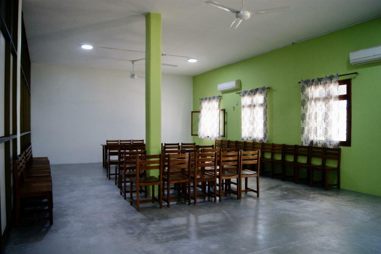 Cefa Hostel Dar es Salaam Luaran gambar